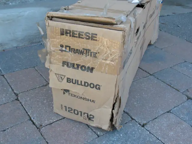 Draw-Tite Class 1 Sportframe HITCH, BRAND NEW - Photo 10