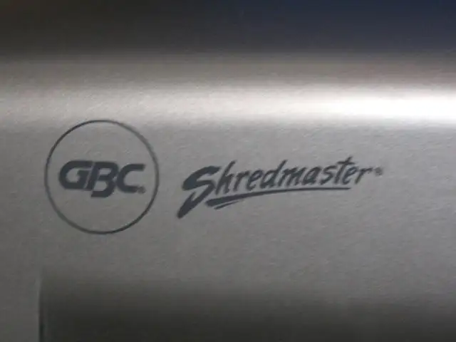 6 Sheet Paper Shredder, with Basket - Photo 5