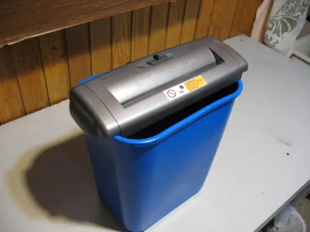 6 Sheet Paper Shredder, with Basket - Photo 10