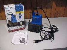 BURCAM 1/6HP Automatic Submersible Utility Pump