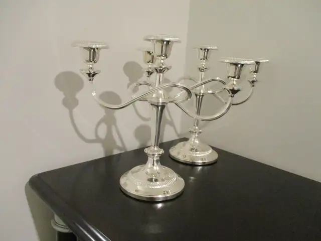 Mahogany Chest of Drawers - Excellent ! Moving Sale! - Photo 10