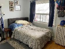 3 Bdrm House-Oakwood LRT/St. Clair W. & Cedarvale Subways - Photo 3
