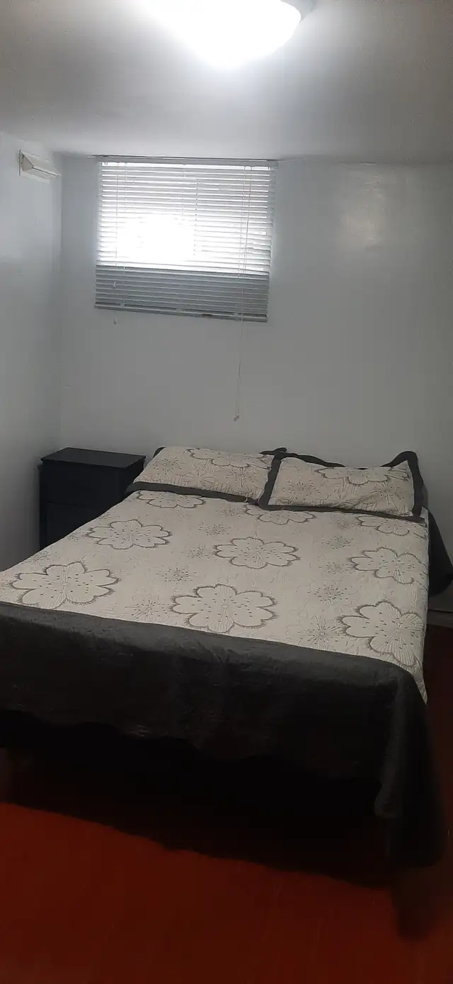 Room for rent - Photo 5