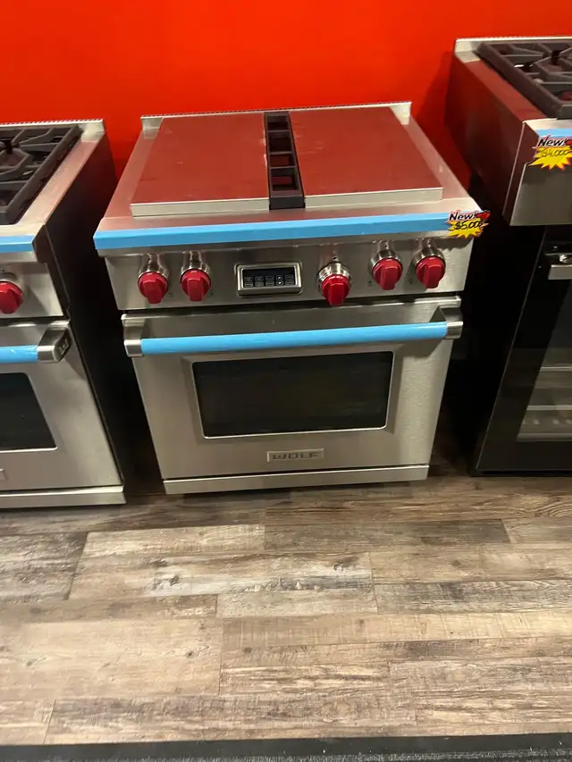 30" Wolf Dual Fuel Range