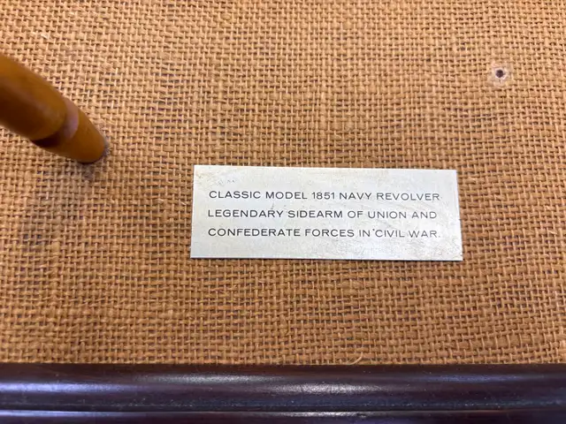 R M J Oldfrontier 1851 Replica Colt Navy Revolver With Frame - Photo 4