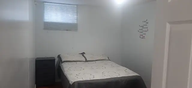 Room for rent - Photo 3