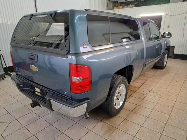 Chevrolet Silverado 1500 4 RM, Cabine allongée, 143,5 po, LT 201 - Photo 3