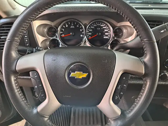 Chevrolet Silverado 1500 4 RM, Cabine allongée, 143,5 po, LT 201 - Photo 9