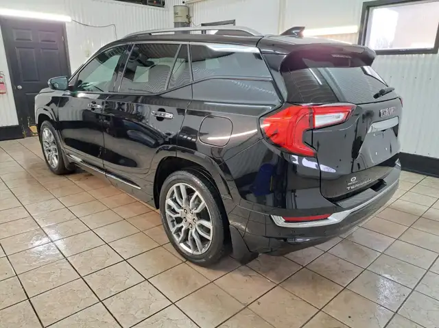 GMC Terrain Traction intégrale 4 portes Denali 2022 à vendre - Photo 2