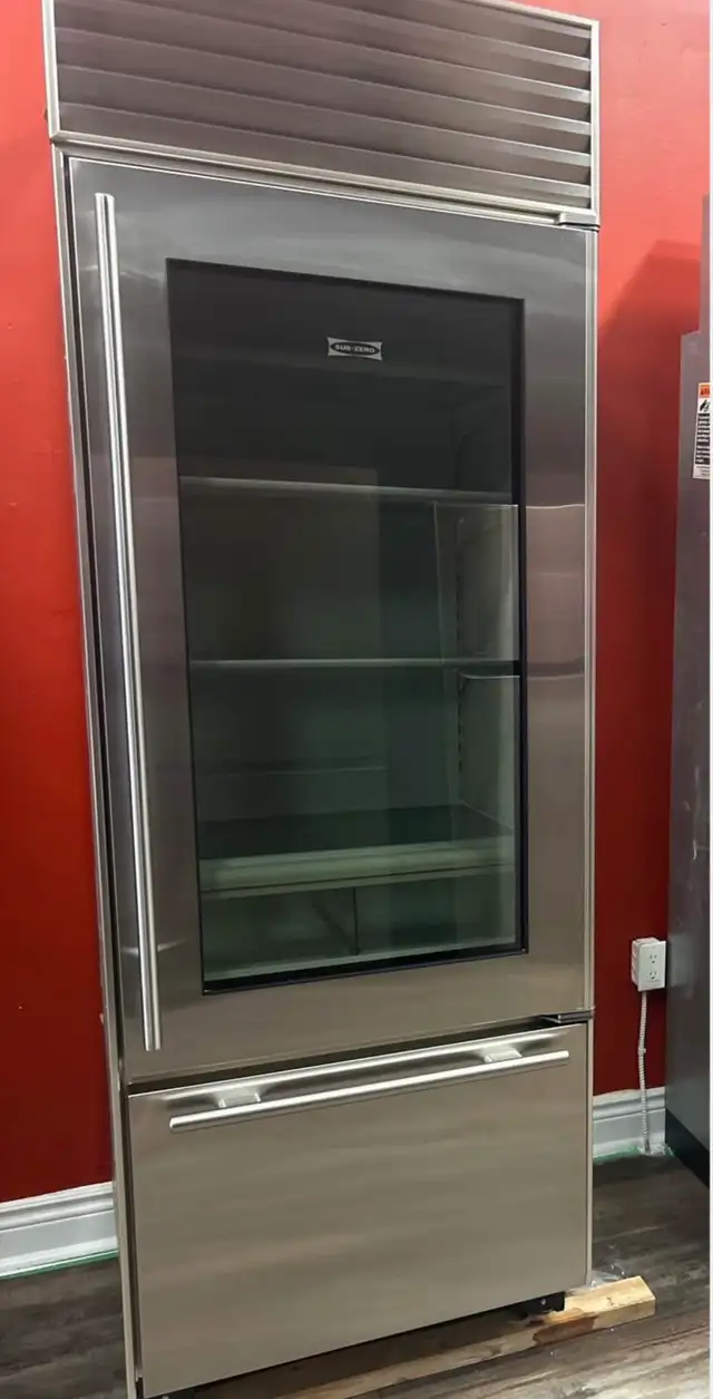 30" Subzero Glass Door Refrigerator