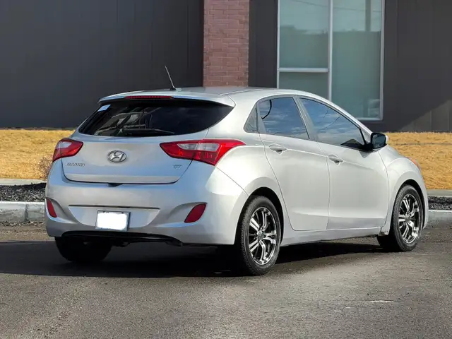 2012 HYUNDAI ELANTRA - Photo 3