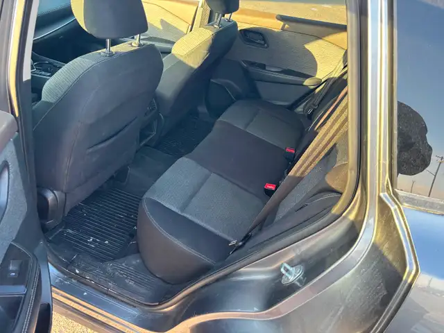 2021 Nissan Rogue - Photo 3