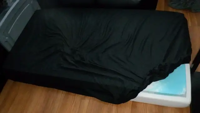 Matelas simple mousse visco élastique 1 mois usure   Surmatelas - Photo 3