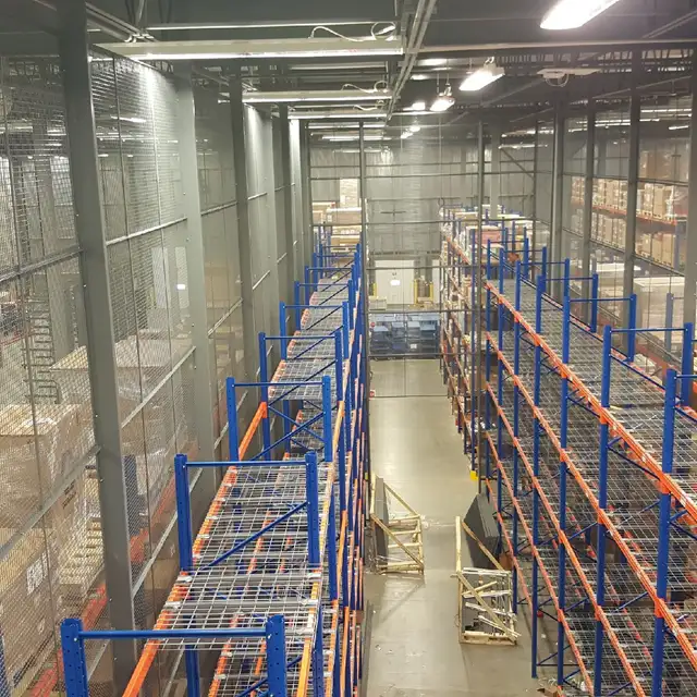 Wire mesh partitions / security fence / cages / drivers entrance - Photo 6