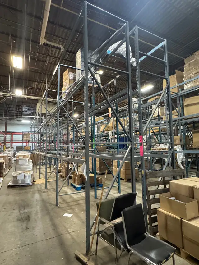 USED PALLET RACKING SUPER SALE - BLOWOUT PRICES - CANT BE BEAT!