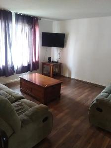 ROOM RENTAL AVAILABLE MAY 5 IN FULLY FURNISHED HOUSE