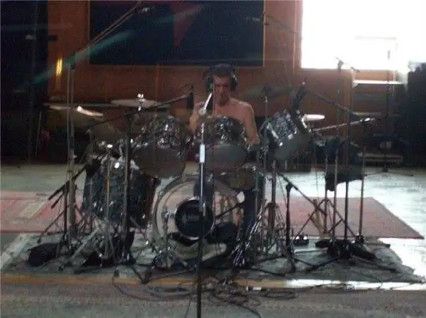 Batteur cherche groupe HOMMAGE à CAMEL