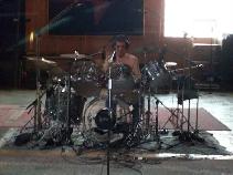 Batteur cherche groupe HOMMAGE à CAMEL