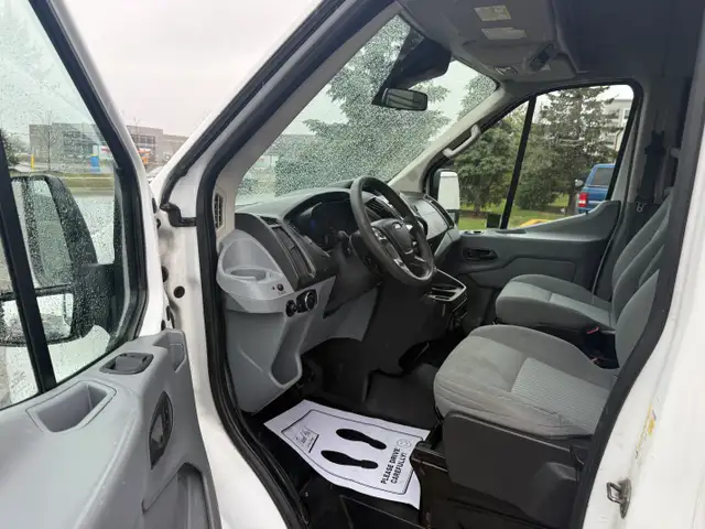 2015 Ford Transit Wagon Ford Transit - 12 Passengers - Photo 13