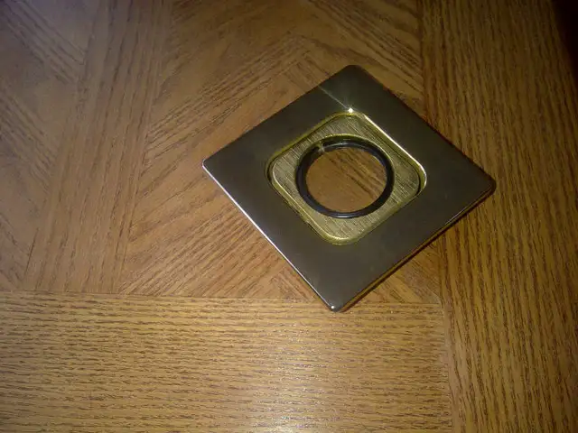 4FINITIONS CARRÉES 'CONTRASTE' PLAQUÉES OR 24 KAR: $10.00 CHACUN - Photo 3