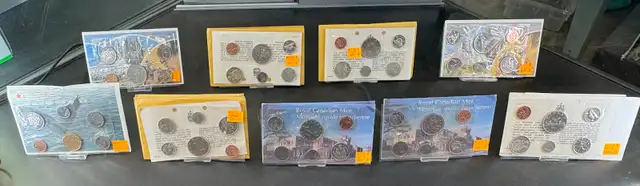 Uncirculated Canadian Coin Set(s) by Year ( 1968 to 1990 )