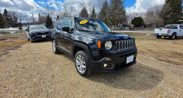 2016 Jeep Renegade North 4WD /LOW KM/LOCAL! - Photo 2