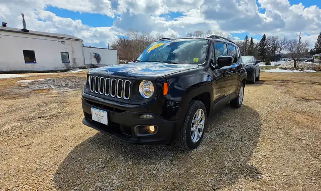 2016 Jeep Renegade North 4WD /LOW KM/LOCAL! - Photo 7