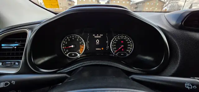 2016 Jeep Renegade North 4WD /LOW KM/LOCAL! - Photo 19