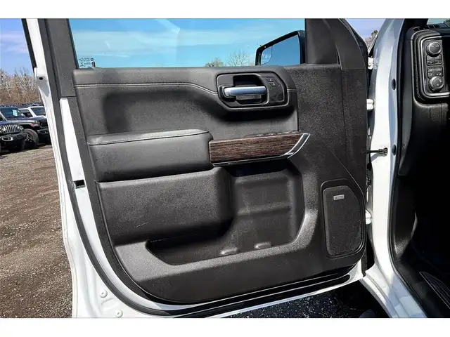 2021 GMC Sierra 1500 Elevation 5.3 V8 | X31 OffRoad Pkg | 4X4 - Photo 18