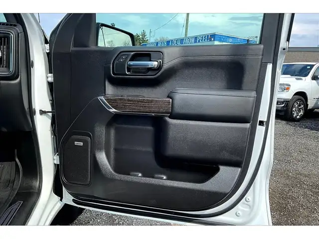 2021 GMC Sierra 1500 Elevation 5.3 V8 | X31 OffRoad Pkg | 4X4 - Photo 19