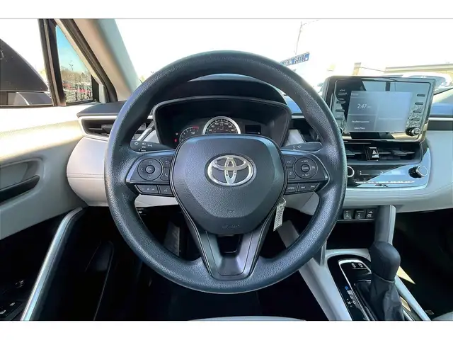 2022 Toyota Corolla Cross L | Heated Seats | SafetyTech | AWD - Photo 5