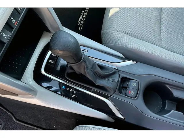 2022 Toyota Corolla Cross L | Heated Seats | SafetyTech | AWD - Photo 14