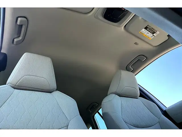 2022 Toyota Corolla Cross L | Heated Seats | SafetyTech | AWD - Photo 17