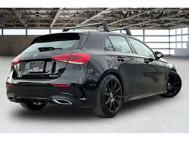 2021 Mercedes-Benz A-Class A250 | AMG Sport Pkg | Sunroof | NAV - Photo 2