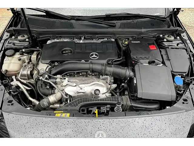 2021 Mercedes-Benz A-Class A250 | AMG Sport Pkg | Sunroof | NAV - Photo 9