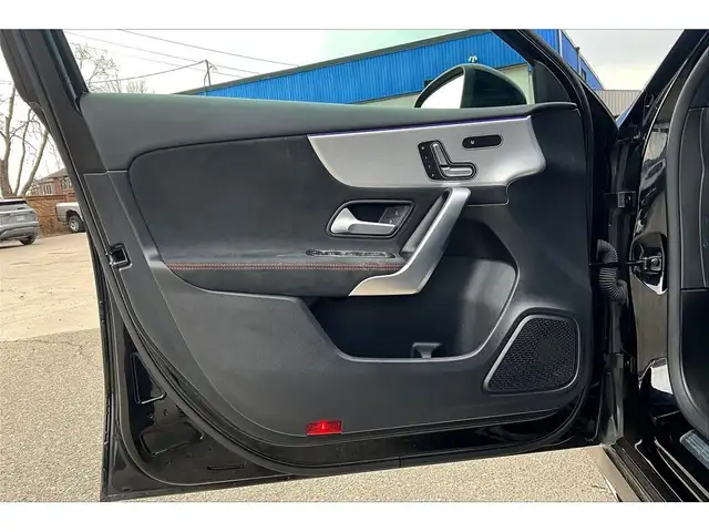 2021 Mercedes-Benz A-Class A250 | AMG Sport Pkg | Sunroof | NAV - Photo 18