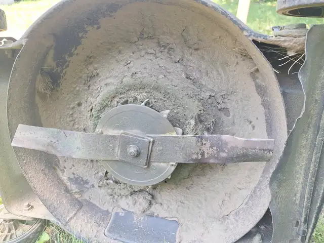 18′′ Cutting path electric lawn mower/grass cutter for sale - Photo 2