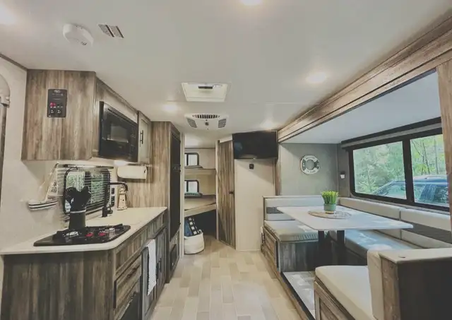 2020 Salem Rver FSX - Photo 3