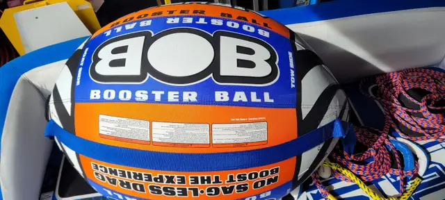 Airhead booster ball Towable for a 4 rider tube NEW Unused - Photo 3