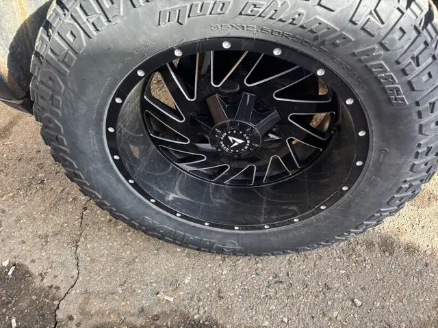 2014 ram 2500 heavy duty 5.7 L - Photo 3