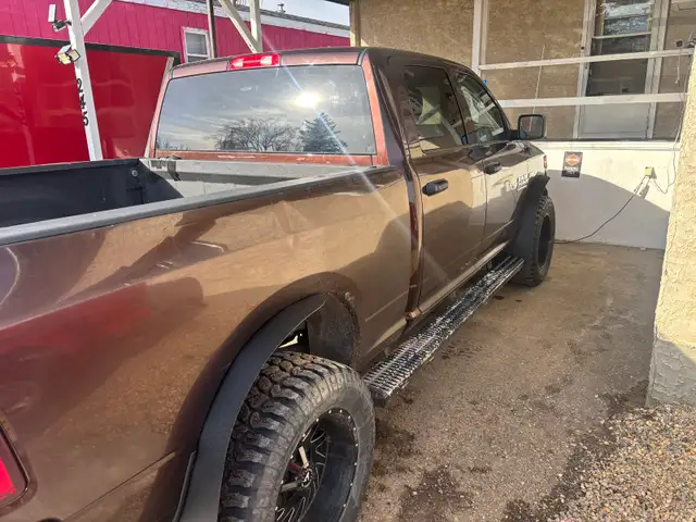 2014 ram 2500 heavy duty 5.7 L - Photo 4