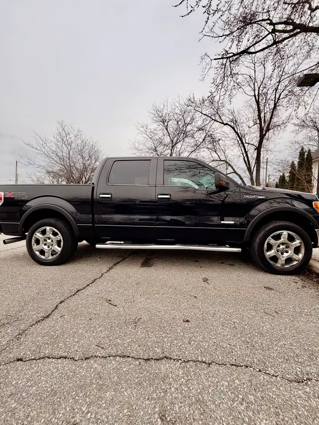 Fully loaded 2013 Ford F-150 XTR-XLT 4x4-4 door - Photo 4