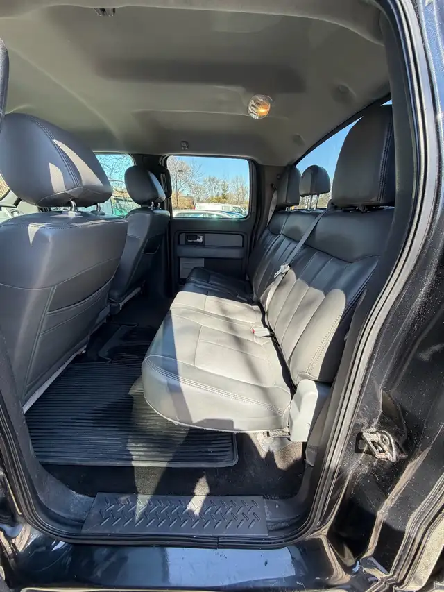 Fully loaded 2013 Ford F-150 XTR-XLT 4x4-4 door - Photo 8