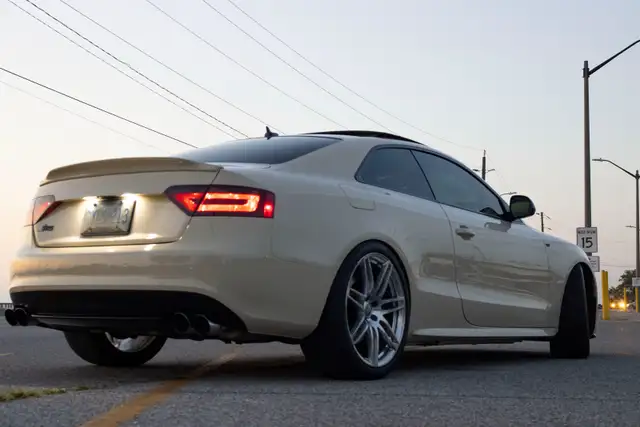 2009 Audi S5 v8 6 speed manual - Photo 3