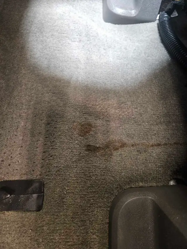 Aaron's pro detailing - Photo 3