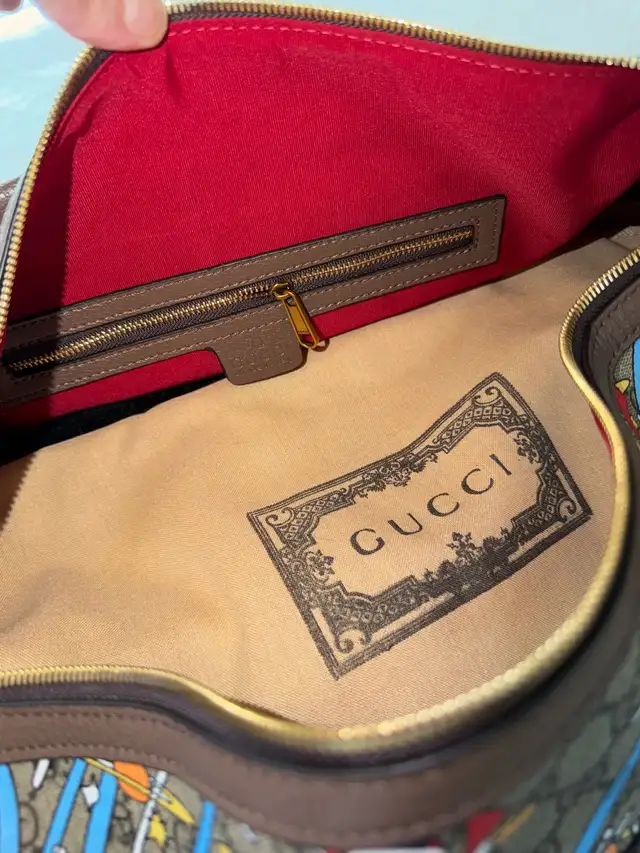 Gucci Disney Duffel Bag Brand New - Photo 6