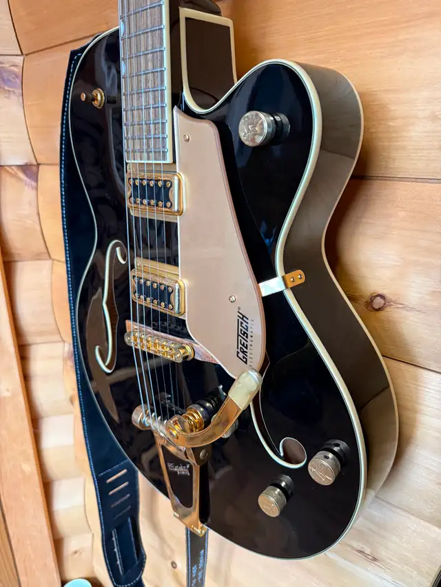 Guitard for sale - Photo 4