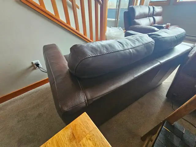 Leather Love Seat - Photo 3