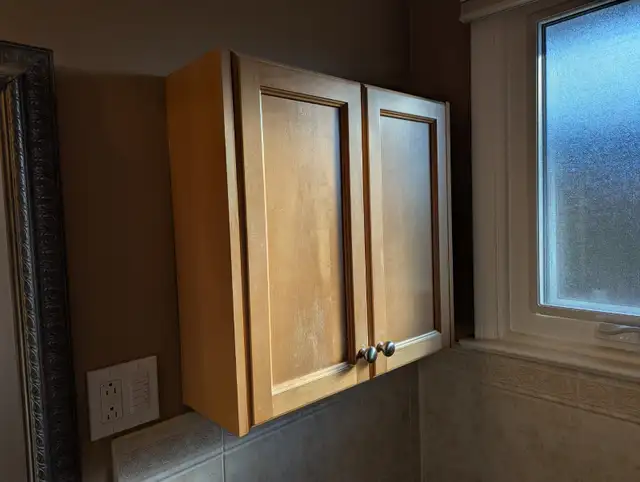 Complete Bathroom Maple Wood Cabinetry  5 piece - Photo 6