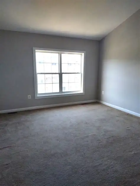 Bedroom Painting - Photo 2